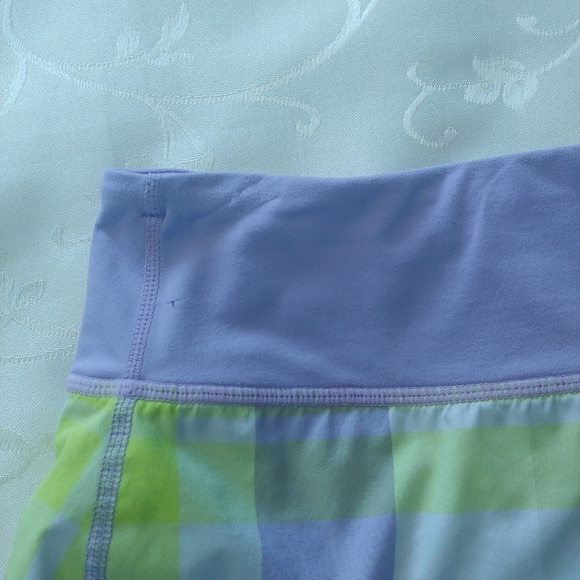 LULULEMON Speed Short - Euc - Size 4 - Foxy Plaid Lavender Lime - Picture 9 of 9